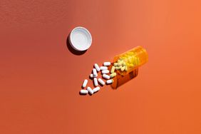 antibiotics-pills-prescription-bottle-medication