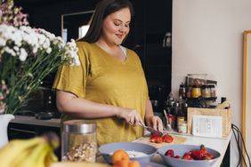 Woman preparing healthy breakfast