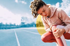 TK-Reasons-You-Have-Knee-Pain-While-Running-And-How-To-Treat-It-GettyImages-1308302547